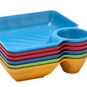 SET 6 SQUARE PLASTIC SNACK TRAYS BOWLS WITH ATTACHED SAUCE/DIP CUP